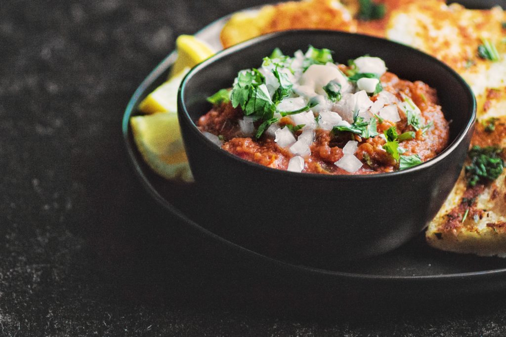 pav bhaji, mashed vegetables curry, indian pav bhaji mumbai, mumbai style pav bhaji, street style pav bhaji, vegetarian chili