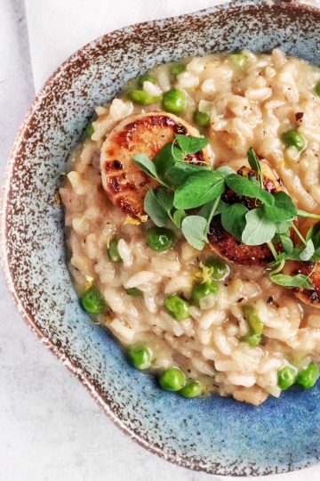 lemon risotto with seared scallops and peas