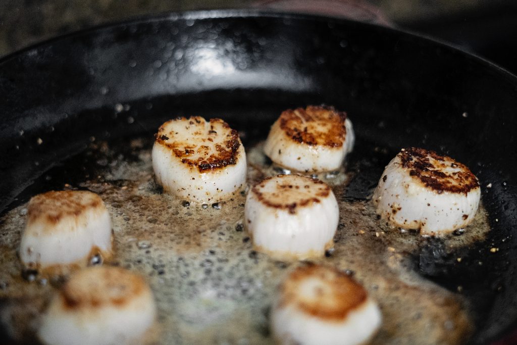 seared scallops